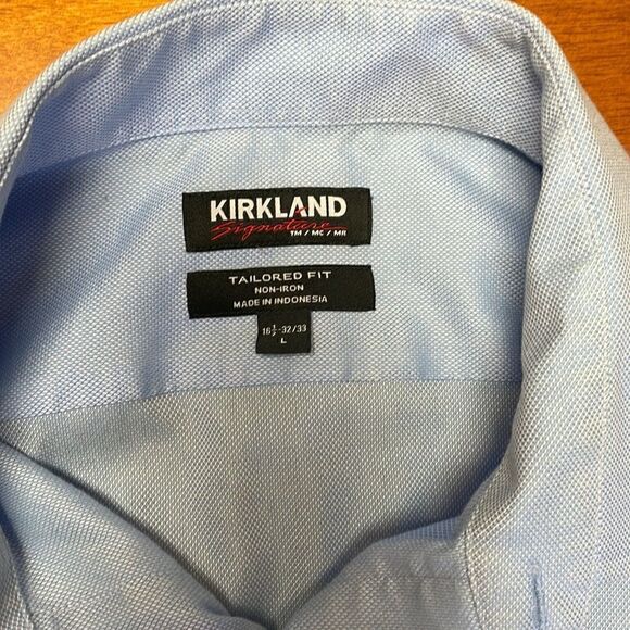 š¼MensāKirklandāSignatureāTailoredālongĀ sleeveādressāshirt - Picture 3 of 5